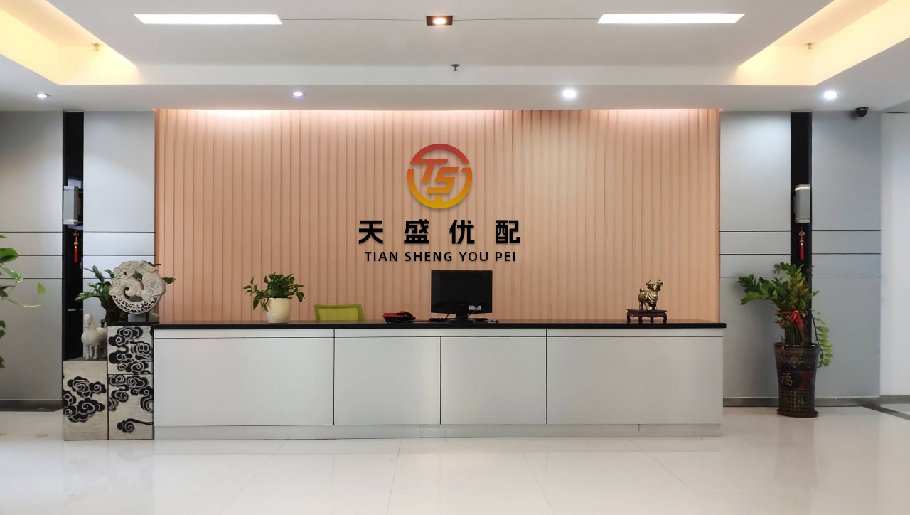 赢正通 谢林宏：匠心筑梦驭“铁龙”